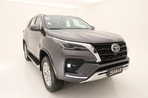 Toyota SW4 2.8 Srx 204Cv 4X4 7As At 2026