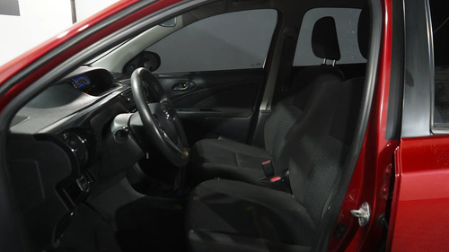 Toyota Etios 1.5 Xs 2015