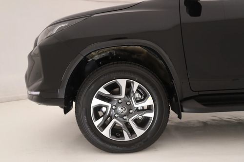 Toyota SW4 2.8 Tdi Diamond 4X4 6At 7As 2026