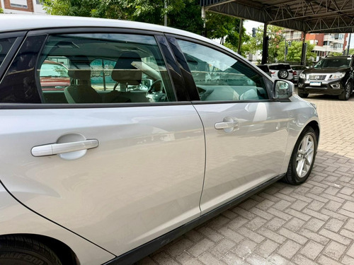 Ford Focus 1.6 S 5P L16 2016