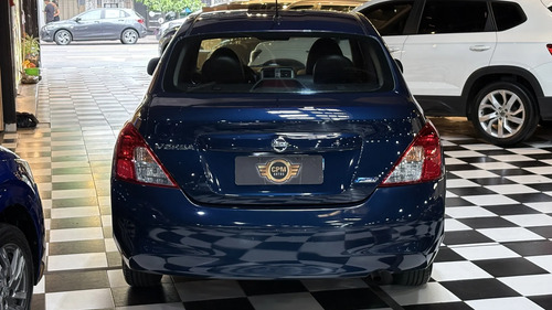 Nissan Versa 1.6 Exclusive At 2014