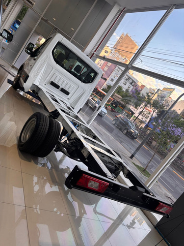 Ford Transit 2.0 Chasis 470E 2025