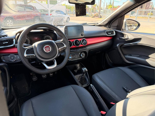 Fiat Argo 1.8 Hgt 2019