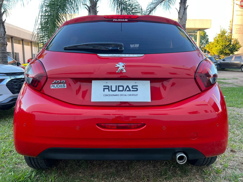 Peugeot 208 1.6 Allure 2018