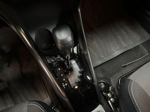 Toyota Yaris 1.5 XS CVT 5P 2025