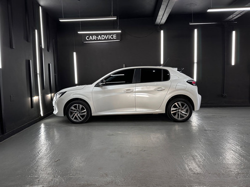 Peugeot 208 1.6 FELINE TIPTRONIC L20 2021