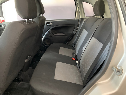 Ford Fiesta 1.6 Max One Ambiente Plus 2011