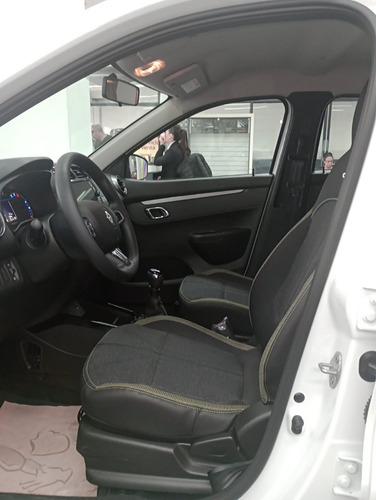 Renault Kwid 1.0 Sce 66Cv Iconic Outsider 2026