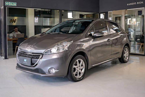 Peugeot 208 1.6 Allure Touchscreen 2015