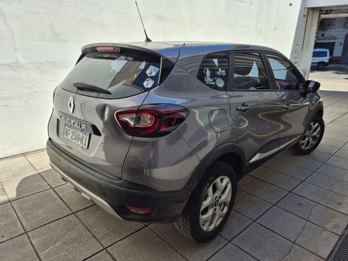 Renault Captur 2.0 Zen 2022