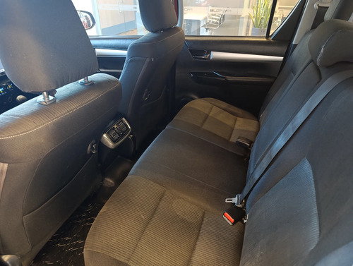 Toyota Hilux Pick-Up 2.8 Cd Srv 177cv 4x2 2017