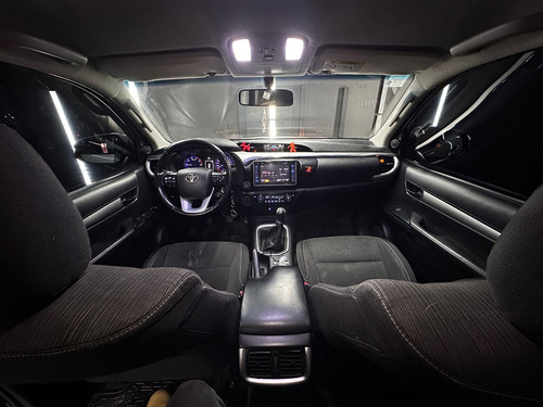 Toyota Hilux 2.8 TDI 4X2 DC SRV L16 2018