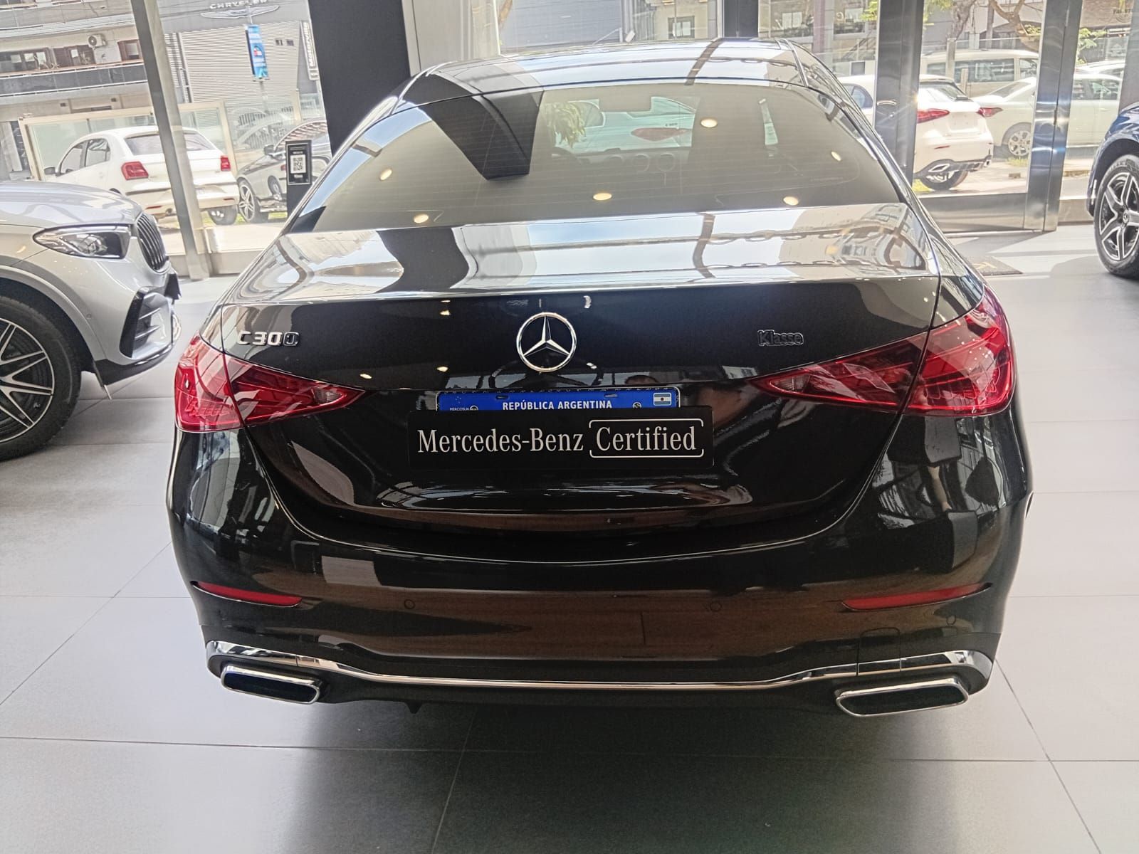 Mercedes-Benz C300 2.0 AMG line Sedan 258Cv 2025