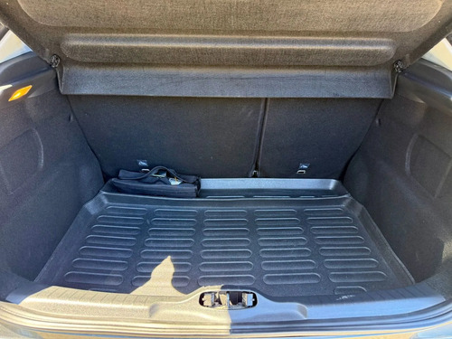 Citroën C4 Cactus 1.6 THP SHINE AT6 2025