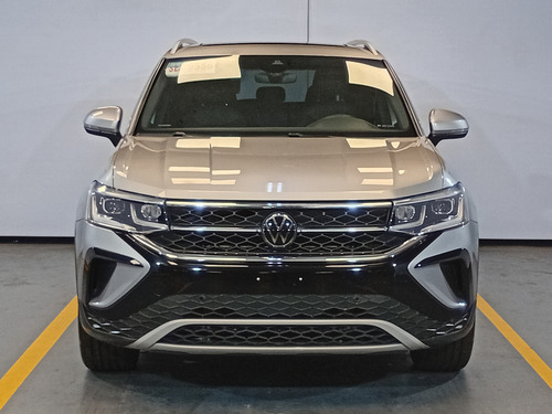 Volkswagen Taos 1.4 250 Tsi Highline At L/24 2024