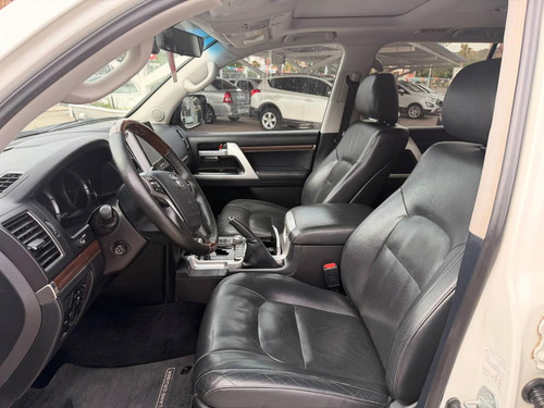 Toyota Land Cruiser 200 4.5 D4-D Vx At 2017