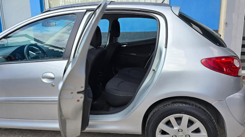 Peugeot 207 1.6 Feline 106cv Tiptronic 2013