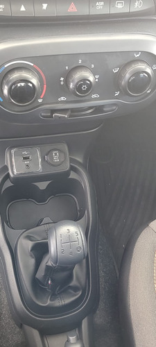 Fiat Mobi 1.0 Trekking 2025