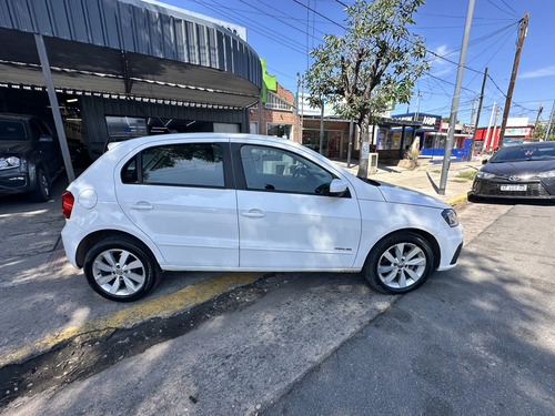 Volkswagen Gol Trend 1.6 Highline 101cv 2017