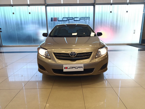 Toyota Corolla 1.8 Xli Mt 2010