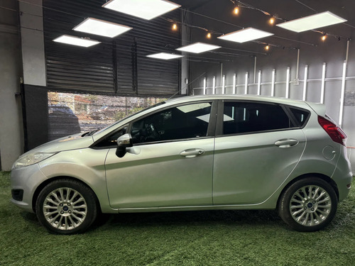 Ford Fiesta Kinetic 1.6 Se Powershift 120cv 2016