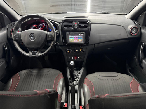 Renault Sandero Stepway 1.6 RIP CURL L16 2016