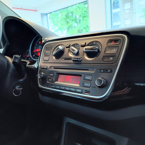Volkswagen Up! 1.0 High Up! 75cv 3 p 2015
