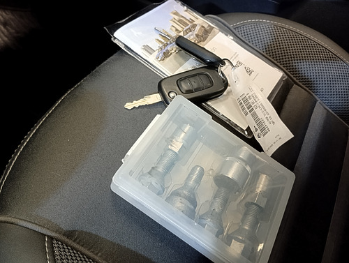 Renault Sandero 1.6 16v intense L/19 2022