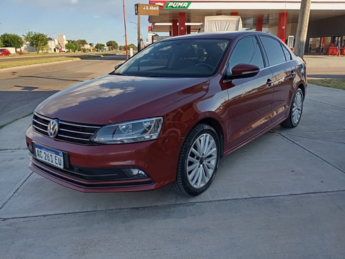 Volkswagen Vento HIGHLINE DSG 2018
