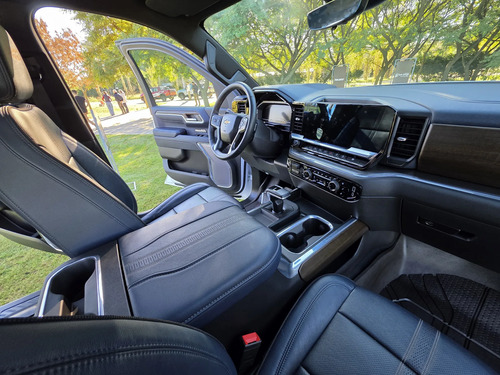 Chevrolet Silverado 5.3 V8 High Country 2025
