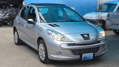 Peugeot 207 1.6 Feline 106cv Tiptronic 2013