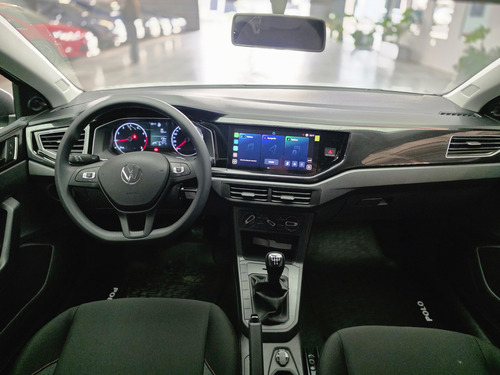 Volkswagen Polo 1.6 Msi Track 2025
