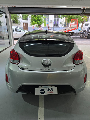 Hyundai Veloster 1.6 130cv At 2014
