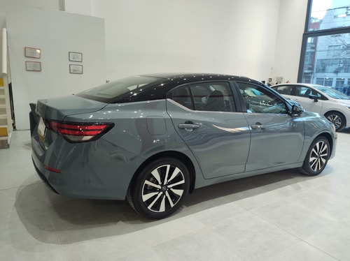 Nissan Sentra 2.0 Exclusive Cvt 2025