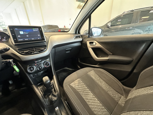 Peugeot 208 1.6 Allure 2018