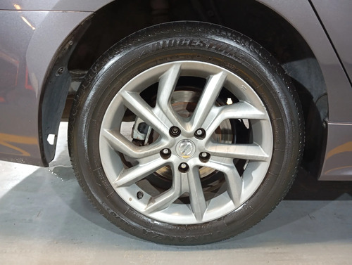 Nissan Sentra 1.8 Sr Pure Drive Cvt 2016