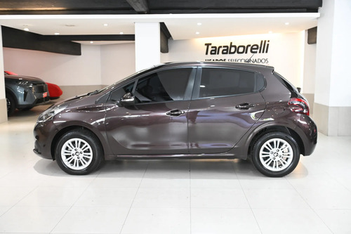 Peugeot 208 1.6 Allure 2020