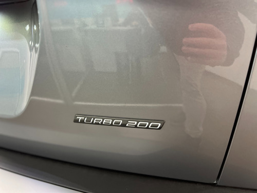 Peugeot 2008 1.0T Allure 2025