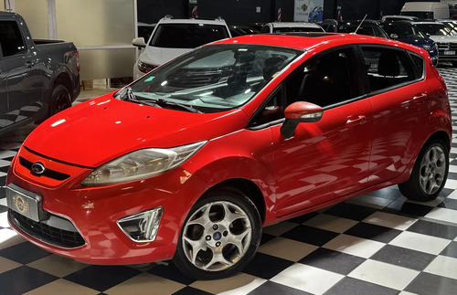 Ford Fiesta Kinetic 1.6 Titanium 120cv 2013