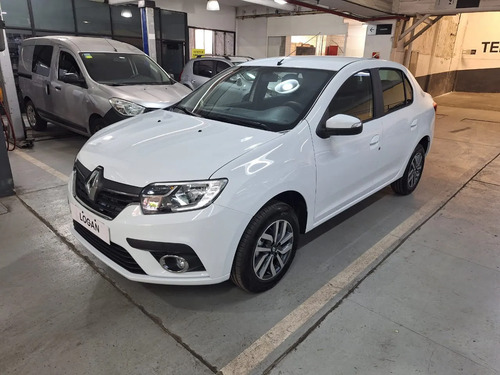 Renault Logan 1.6 16v Intense 2026