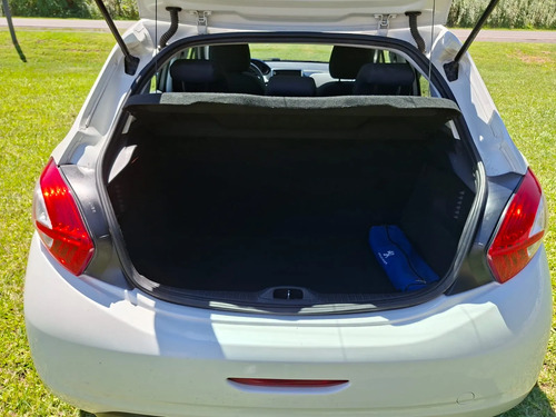 Peugeot 208 ALLURE 1.5 N TOUCHSCREEN 2014