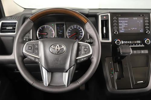 Toyota Hiace 2.8 Tdi Wagon 6at 10a 2025