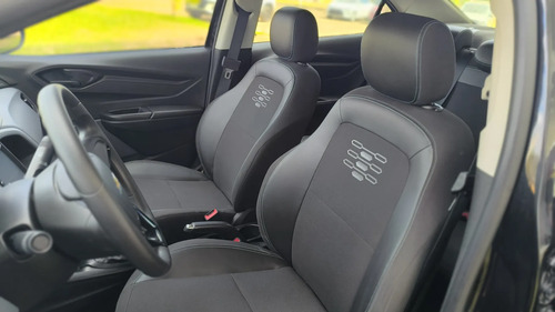 Chevrolet Onix plus 1.4 Black Edition 2022