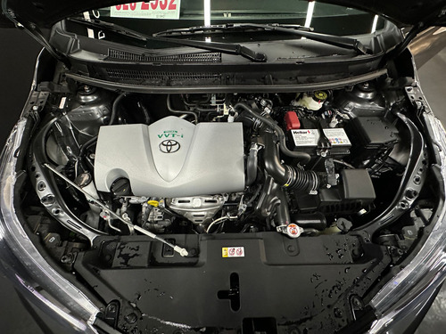 Toyota Yaris 1.5 XS CVT 5P 2025