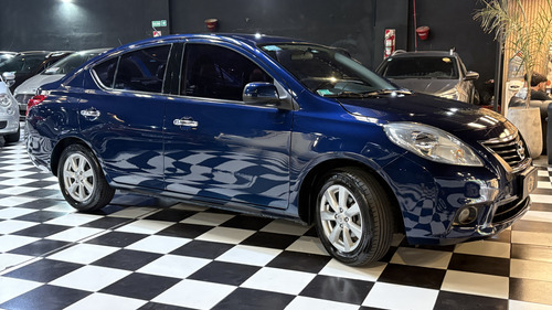 Nissan Versa 1.6 Exclusive At 2014