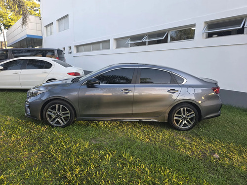 Kia Cerato 2.0 Sx At6 5 p 2021