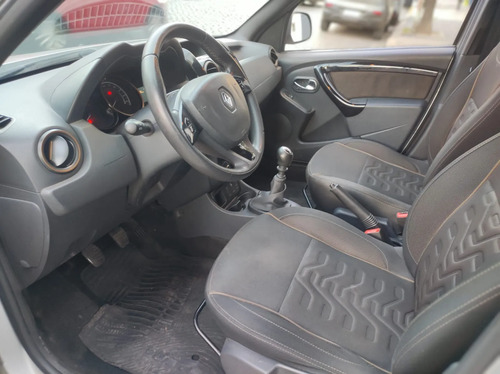 Renault Duster 2.0 Ph2 4x2 Privilege 143cv 2016