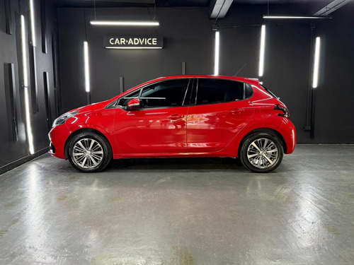 Peugeot 208 1.6 FELINE L16 2019