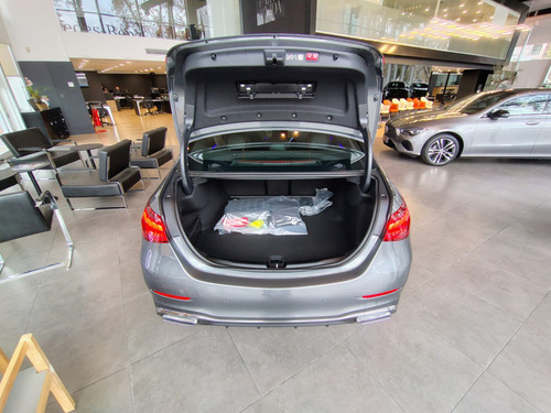 Mercedes-Benz Clase C 2.0 C300 Sedan 258Cv 2025