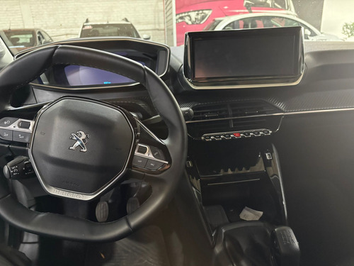 Peugeot 208 1.6 Allure Pack 2024